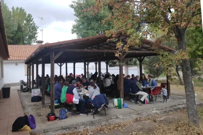 Comida de hermandad.